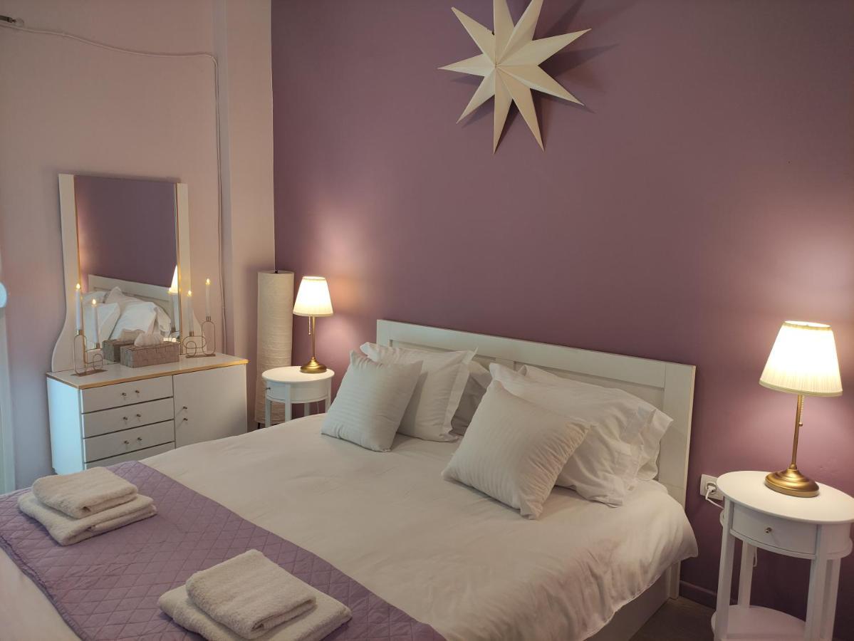 Love Truth Life Apartment Piraeus Bagian luar foto