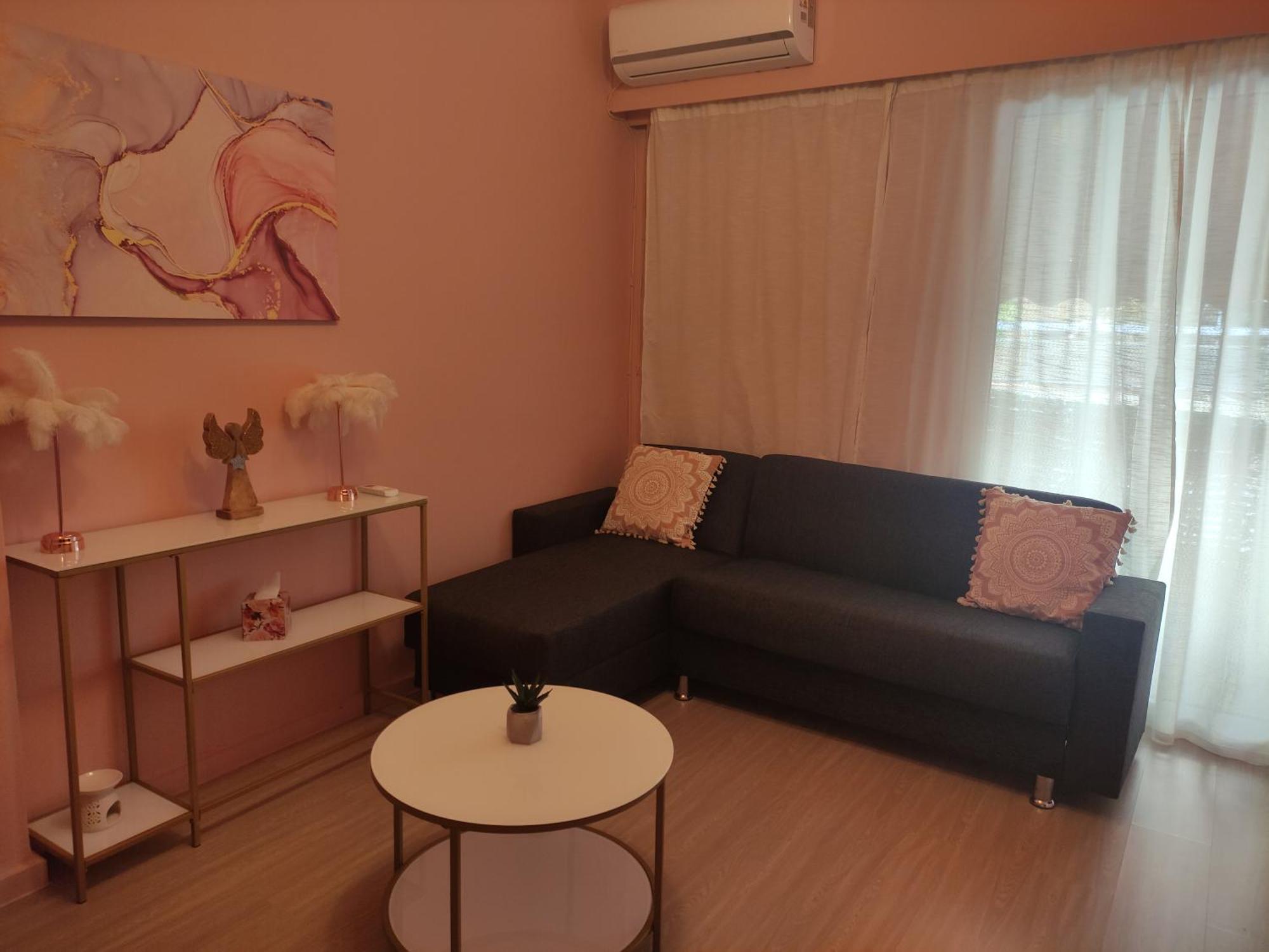Love Truth Life Apartment Piraeus Bagian luar foto